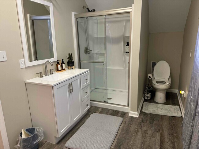 Photo - 102 Lantern Ridge Dr