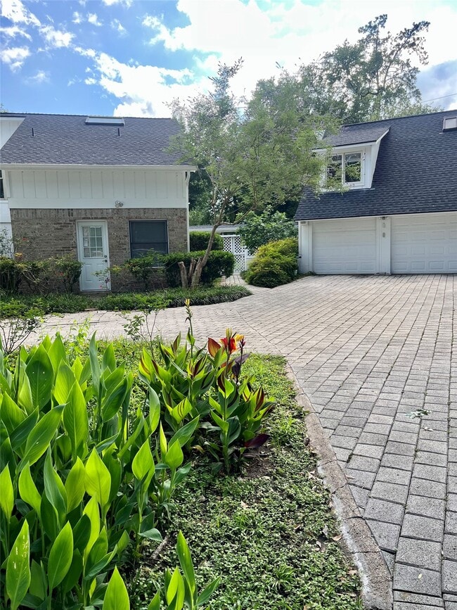 Building Photo - 6519 Allentown Dr