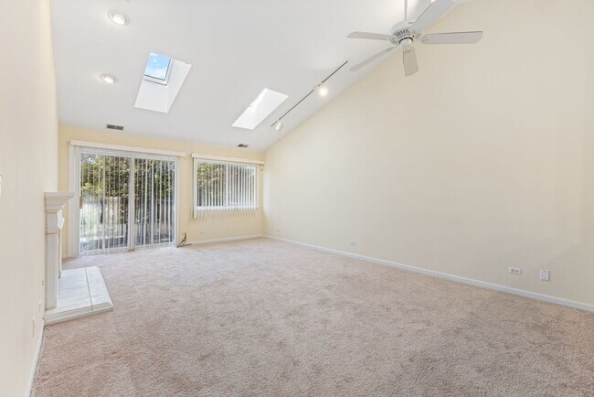 Photo - 3073 Kentshire Cir