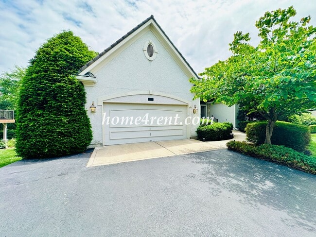Photo - Exceptional 1.5 Story Home in the Prestigious Loch Lloyd Community!