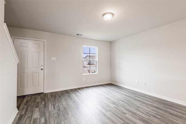 Photo - 406 Del Monte Dr