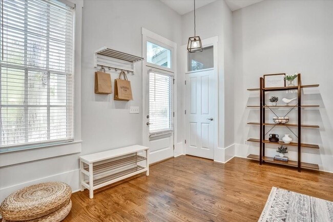 Photo - 10671 Serenbe Ln