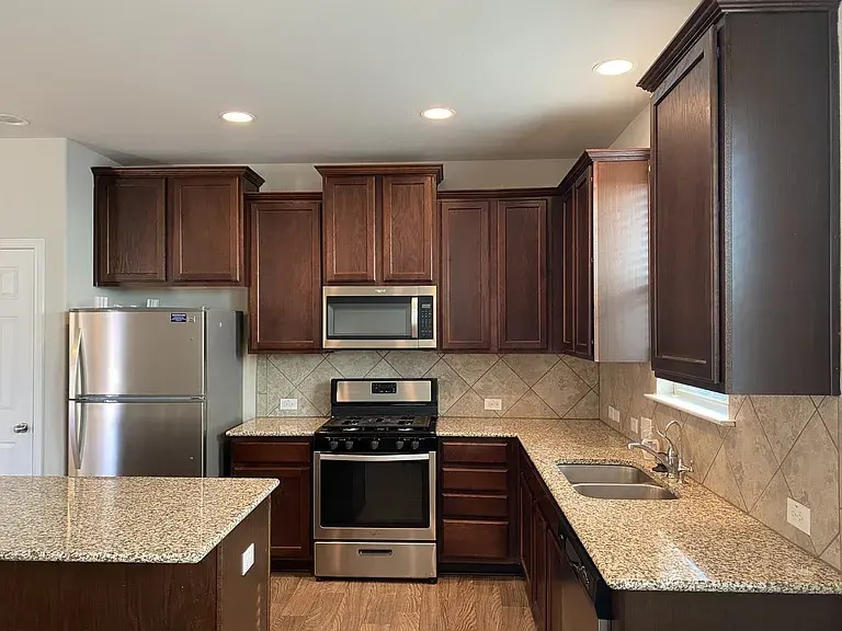 Photo - 183 Guemal Rd