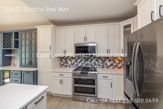 Photo - 20427 Scotch Pine Way