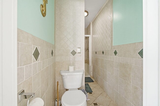 Photo - 1123 SE 2nd Ave