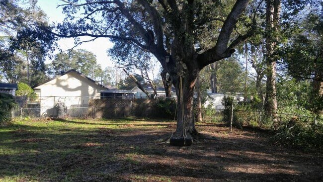 Photo - 556 Lambright Rd