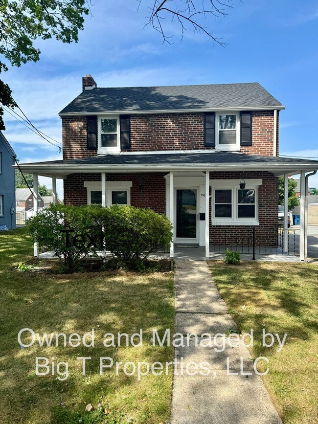 Building Photo - Lovely 3 Bed Home available for Rent!