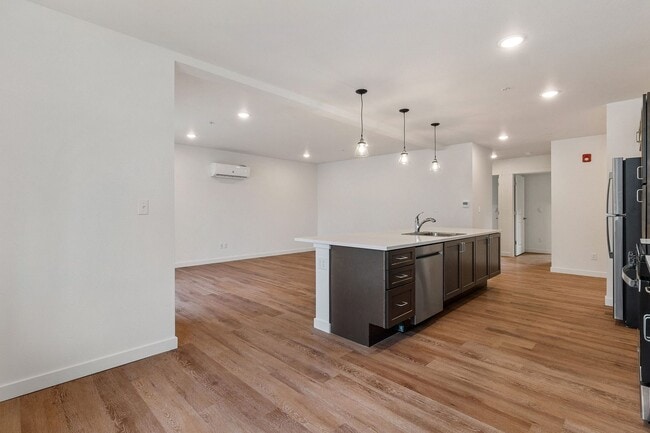 Photo - Your New Home Awaits: Enjoy 2 Weeks Free Rent on Select Units! Unit 24-C