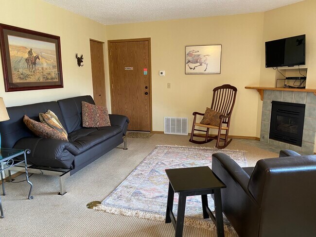 Photo - 507 Fall River Ln Unit C