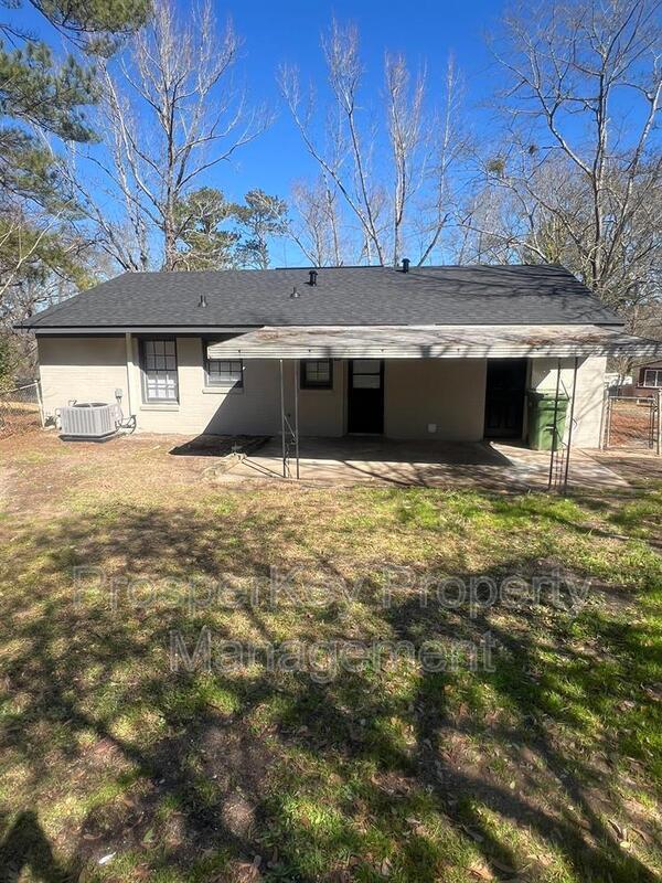 Photo - 1519 Baker St