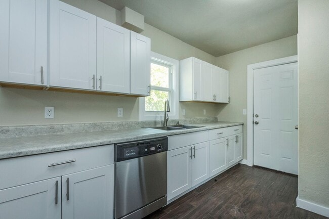 Photo - 2 Bedroom for Rent in Des Moines