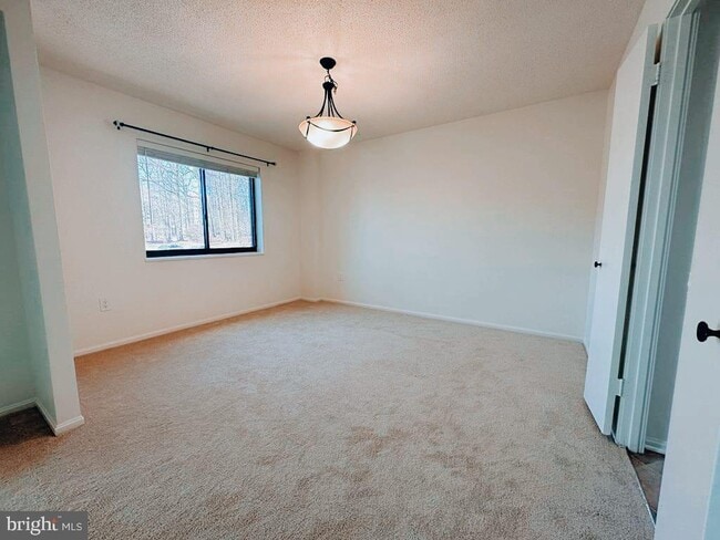 Photo - 15100 Interlachen Dr Unit 4-111