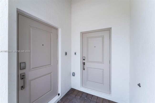 Photo - 2960 SE 23rd Ave Unit 1