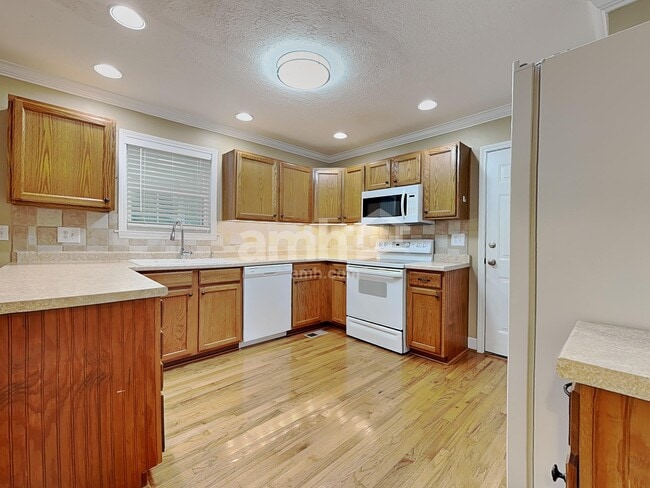 Photo - 5009 Alpha Terrace Ln
