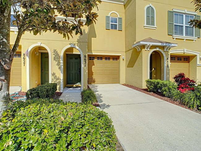 Building Photo - BEAUTIFULLY UPDATED 2 BED, 2.5 BATH CONDO IN WILLOWBROOK WITHIN LAKEWOOD RANCH