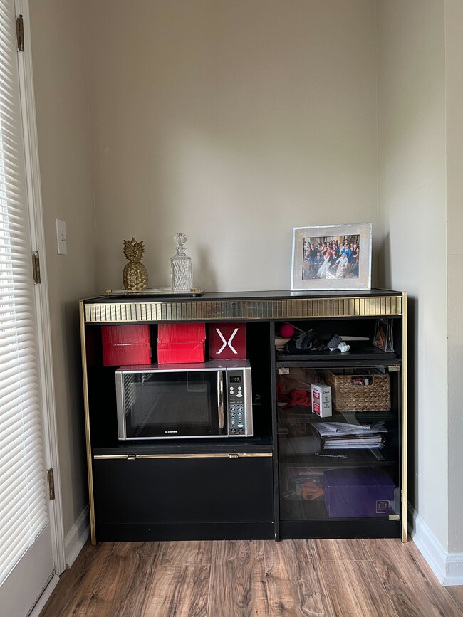 Photo - 515 Calhoun St NW Unit B