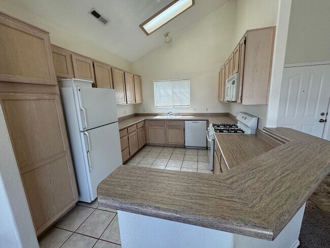 Photo - 4 Bedroom - 2 bath - Single Family Home in a Great Location!