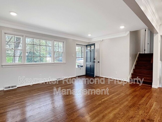 Photo - 2704 Susten Ct