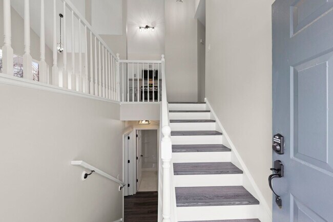 Photo - 117 Enclave Cir