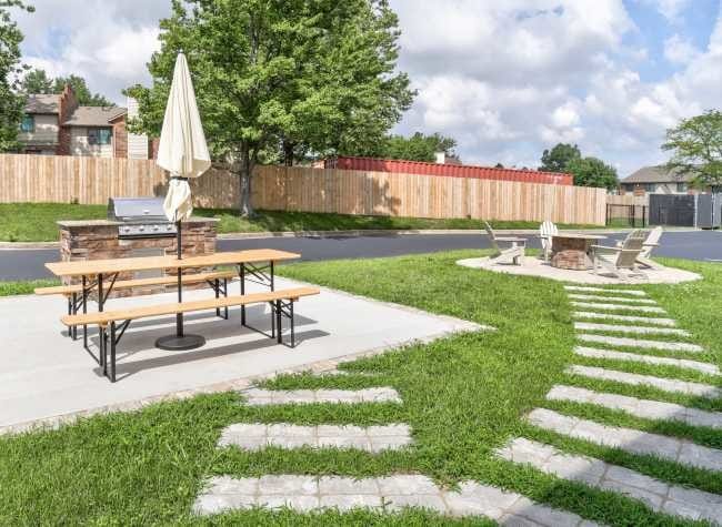 Grill Area & Fire Pit