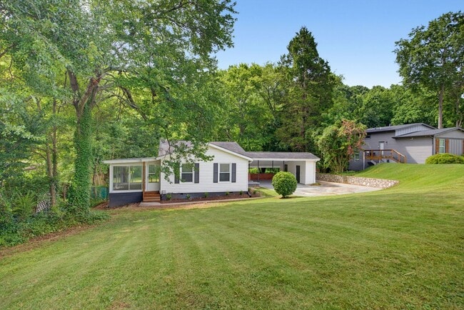 Photo - Fantastic Renovation in Smyrna!