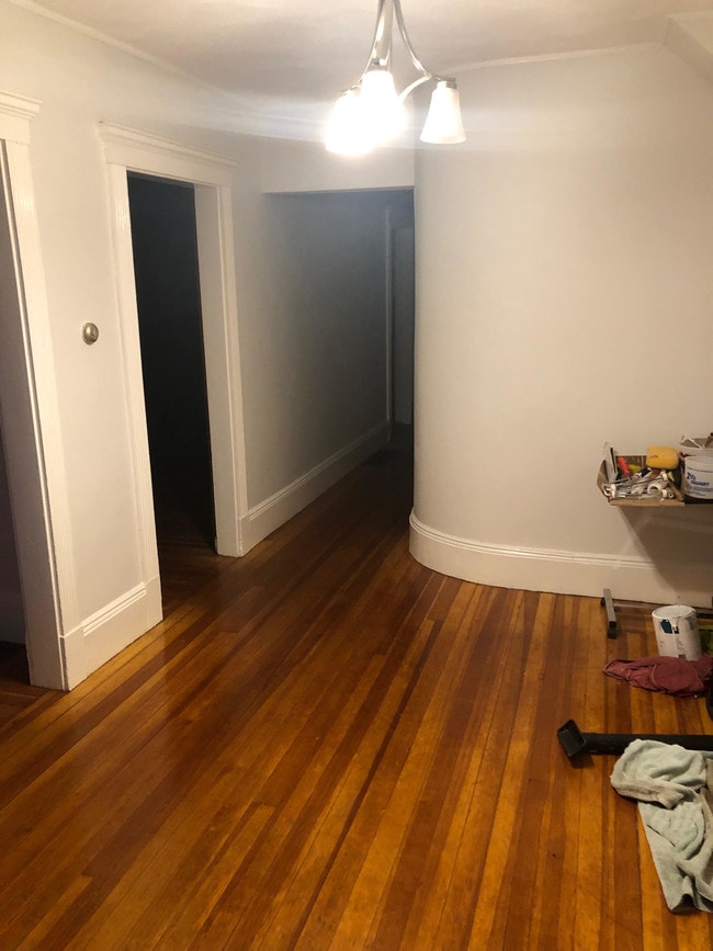 Building Photo - 7 Tufts St Unit 1