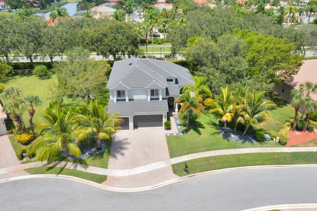 Photo - 4661 Manderly Dr