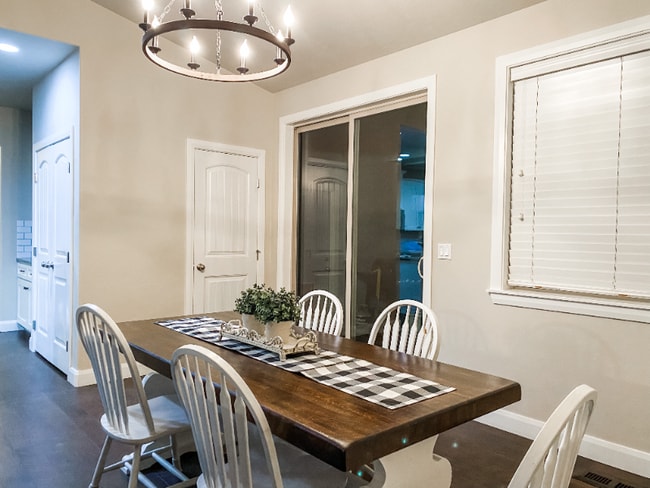 Photo - 514 N Vandries Way