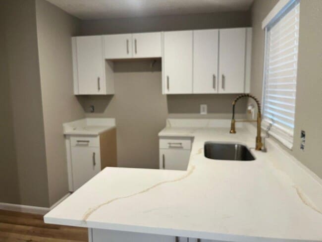 Photo - 4809 Okeefe St