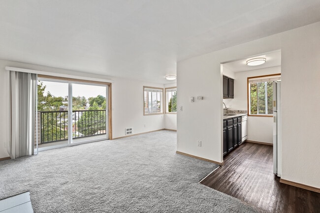 Building Photo - 5001 38th Ave SW Rental