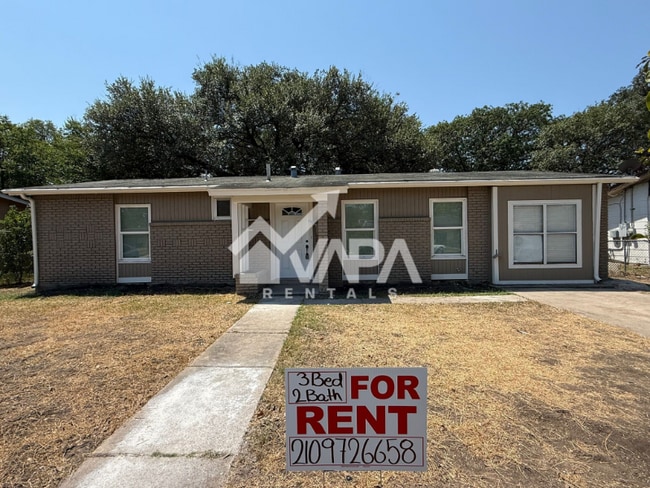 Building Photo - 5014 Benham Dr Rental
