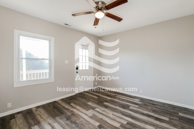 Photo - 662 Pennsylvania St