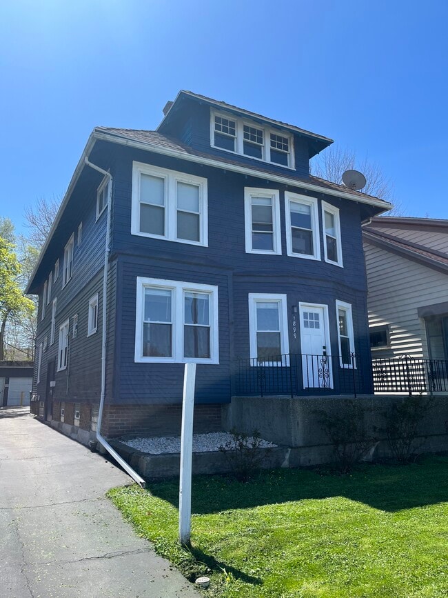 Photo - 1899 Hertel Ave Unit Lower Front