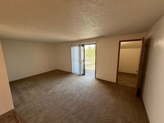 Building Photo - 650 Taybin Rd NW Unit C