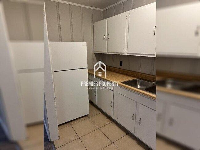 Photo - 1412 Highland Ave SE