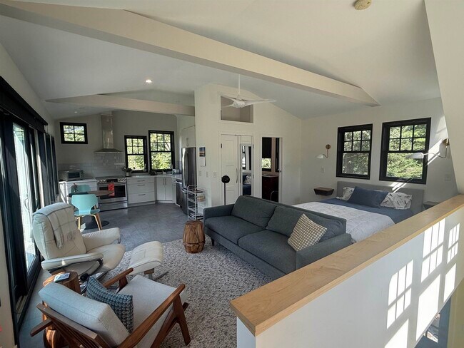 Photo - 393 Brackett Rd