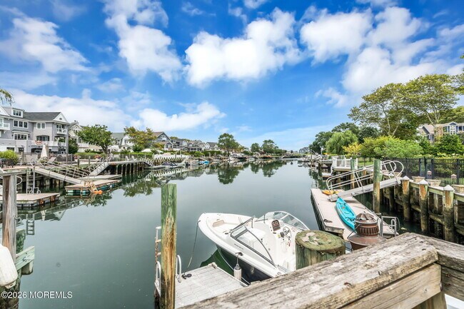 102 Inlet Terrace