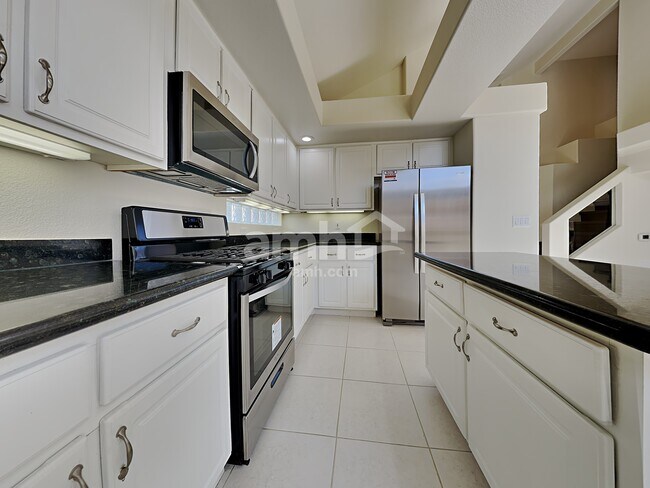 Photo - 9761 Trailing Daisy St