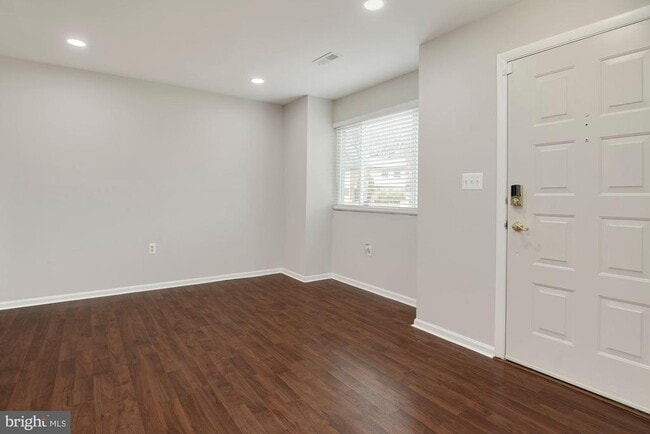 Photo - 6401 Woodgreen Cir