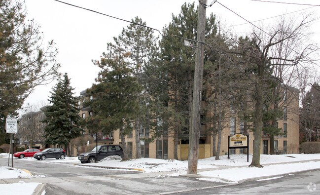 Building Photo - 25 Dallner Rd