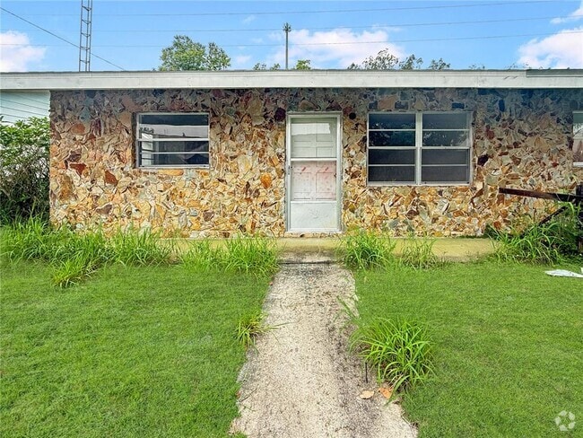 Building Photo - 1410 N Tropical Ave Rental