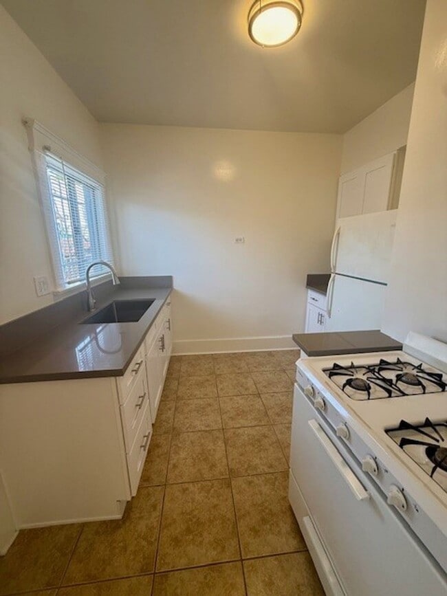 Photo - 1819 E. 4th ST.