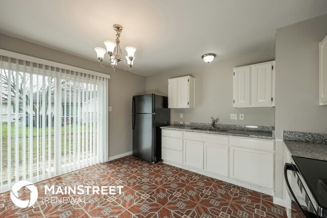 Photo - 6606 Gallery Oak St