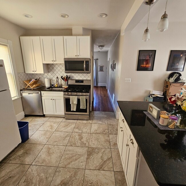 Photo - 544 Trapelo Rd