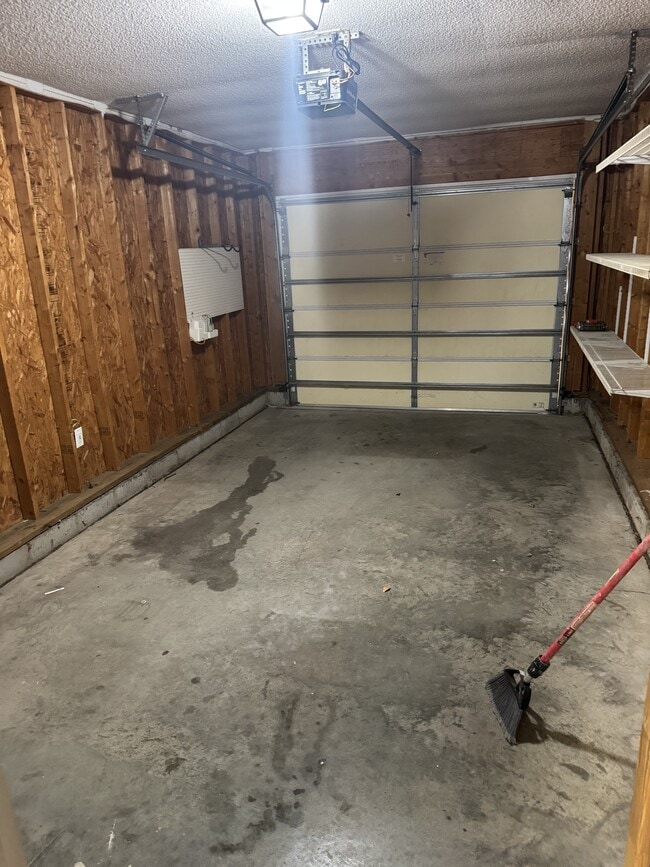 Photo - 1304 Wyngate Dr