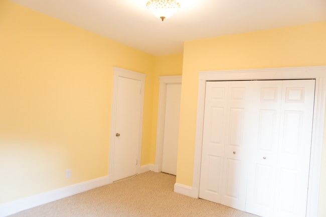 bedroom 1 - 6 Sutherland Rd Unit 33