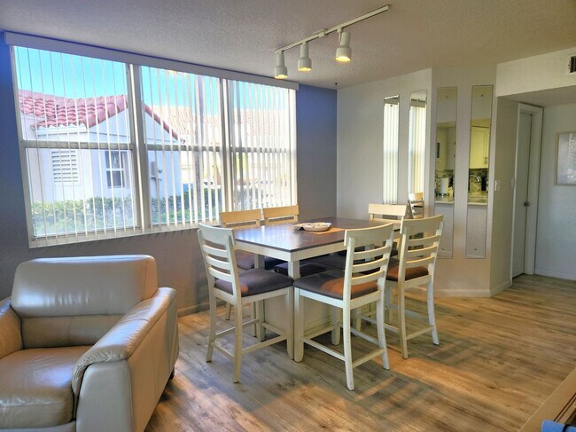 Photo - 5901 Bahia Del Mar Cir N