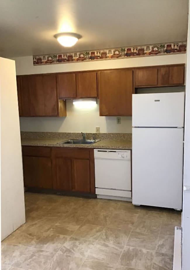 Photo - 3-Bedroom, 1-Bath Duplex on Mountain View Drive