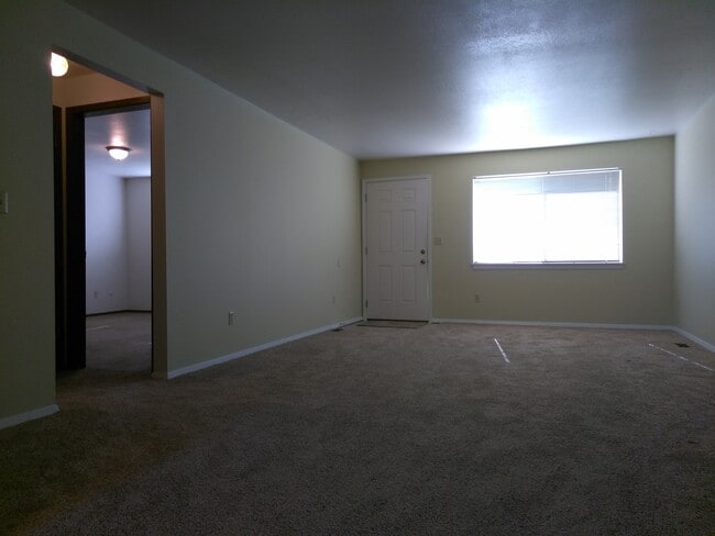 Photo - 5555 N Millrun Ave