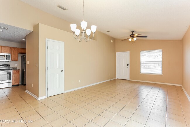 Photo - 5054 Knightsbridge Cir N